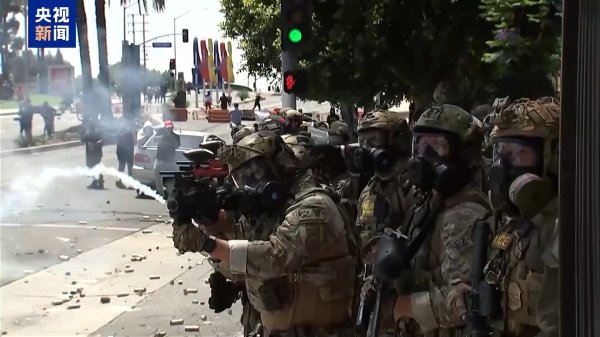 查询配资平台 首批美国国民警卫队进驻洛杉矶！特朗普抨击加州州长和洛杉矶市长“无能”